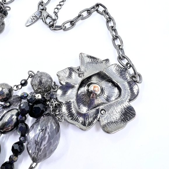 NY & CO - Multi Layered Enameled Black Flower Beaded Gunmetal Tone 16” Necklace - Picture 6 of 10